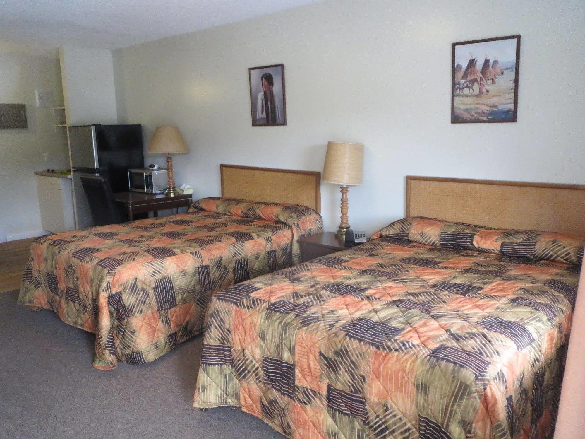 Round-Up Motel Clinton Luaran gambar
